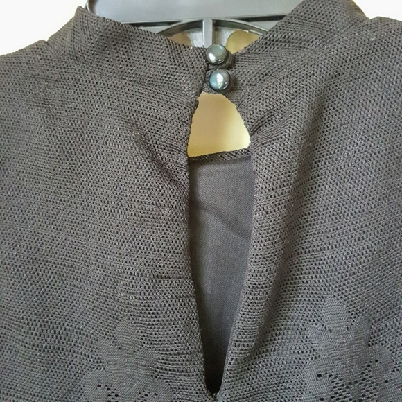 Mock Neck LaceTop - Picture 3 of 6